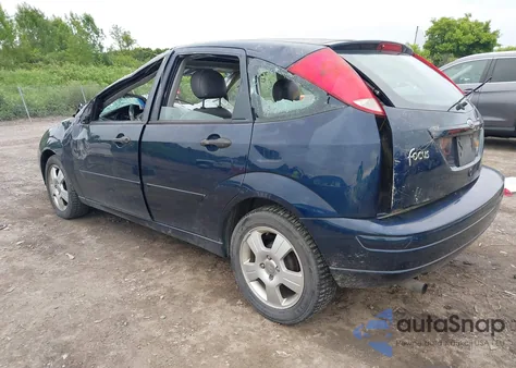 2004 Ford Focus Zx5 из США, поврежденный, VIN 3FAHP37Z84R121214